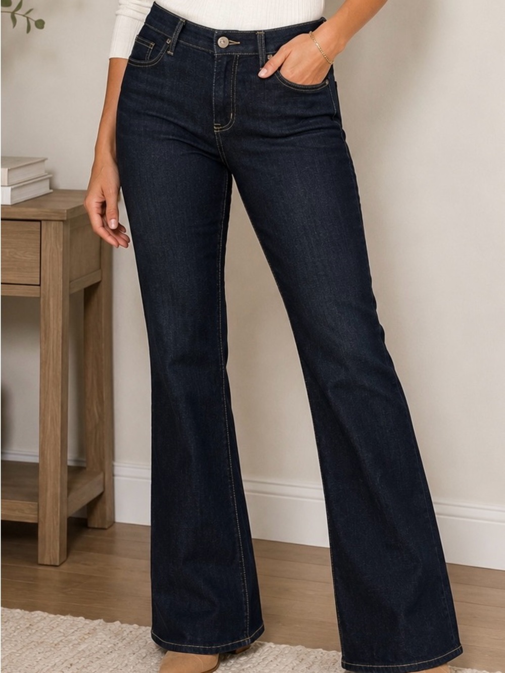 Kenneth Cole NY FLARE Jeans Size 12 Dark Indigo Bootcut/ Flare Stretch Jeans